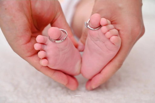 南宁怀孕肚子一边高一边低 南宁怀孕肚子一边高一边低